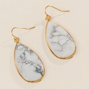 Francesca’s Demi Long Teardrop Earrings in White Marble